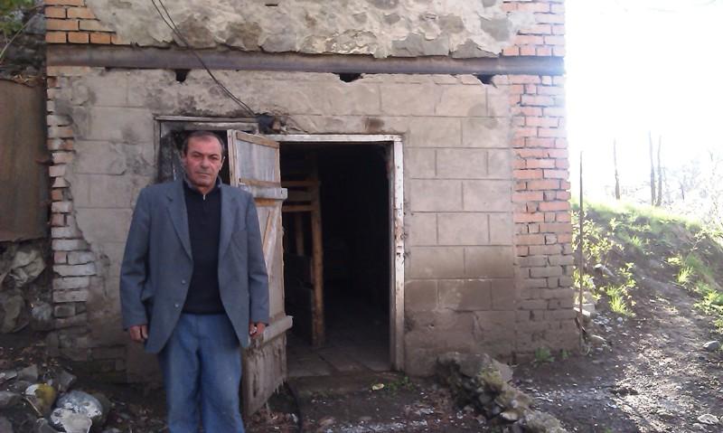 Borrower image