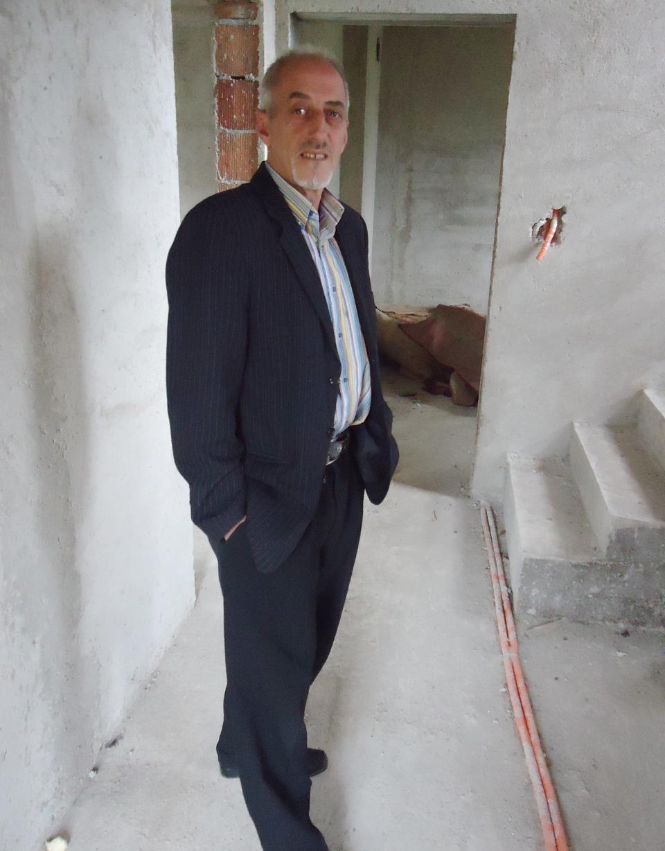 Borrower image
